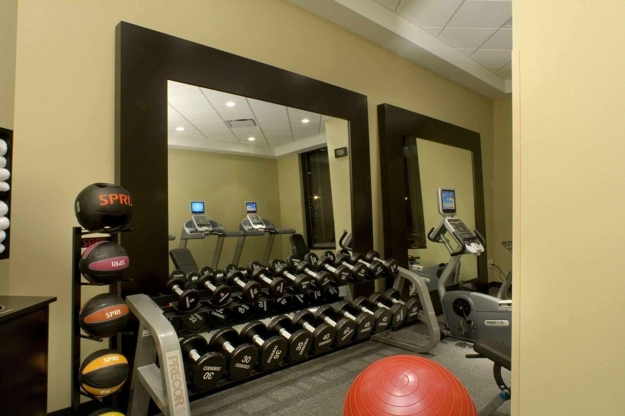 Hilton Garden Inn Minneapolis Downtown Instalações foto